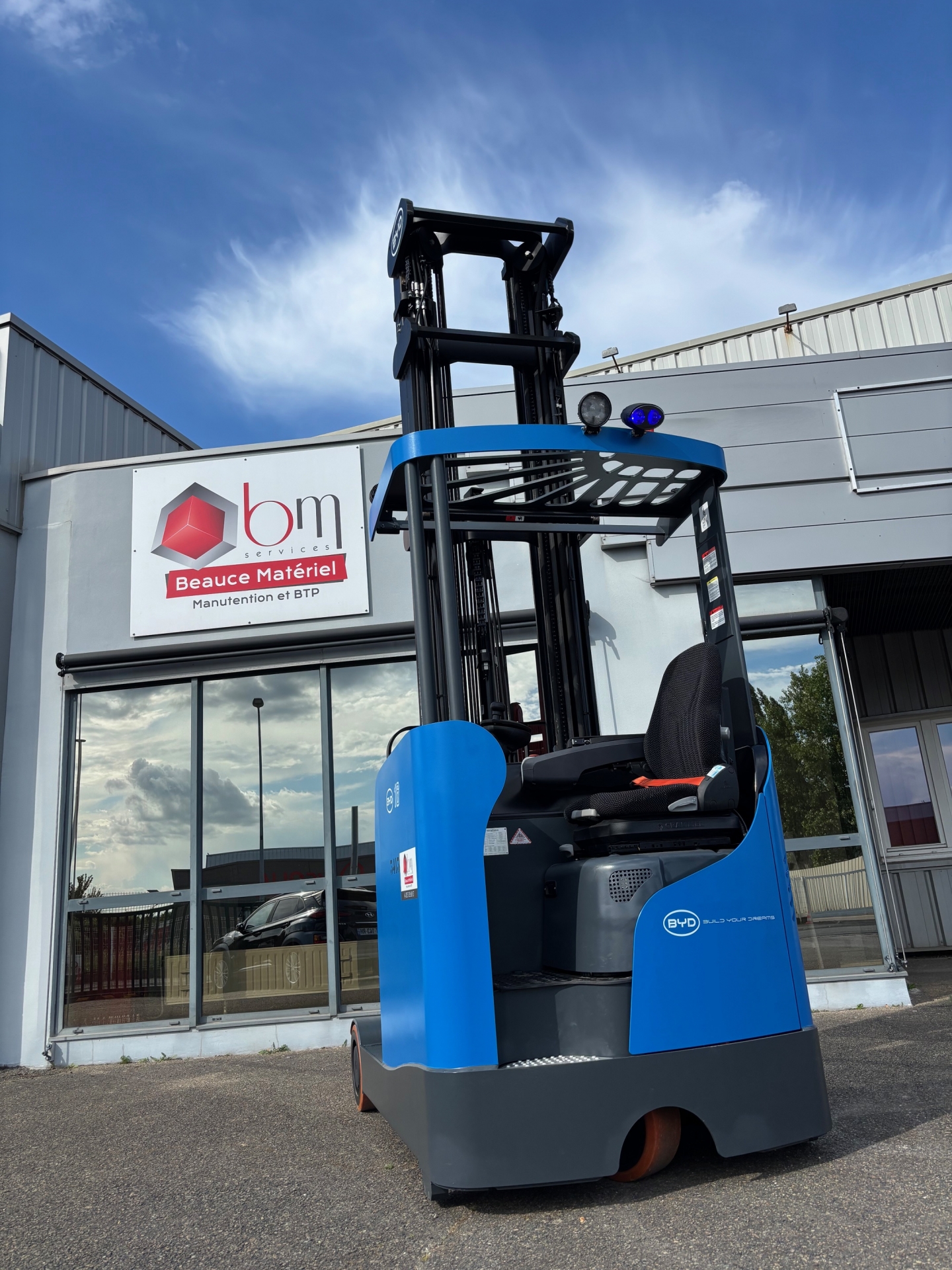 Livraison rétract lithium BYD RTR16