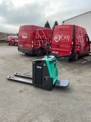 Transpalette electrique autoporte 2 000 kg Mitsubishi PBV20N