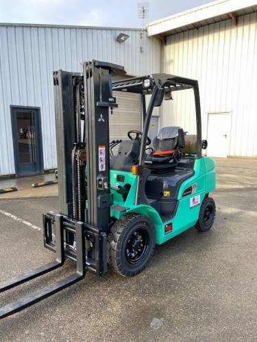 Chariot elevateur thermique gaz 2500 kg Mitsubishi FG25N